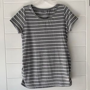 Motherhood Maternity BumpStart T-Shirt. Size M